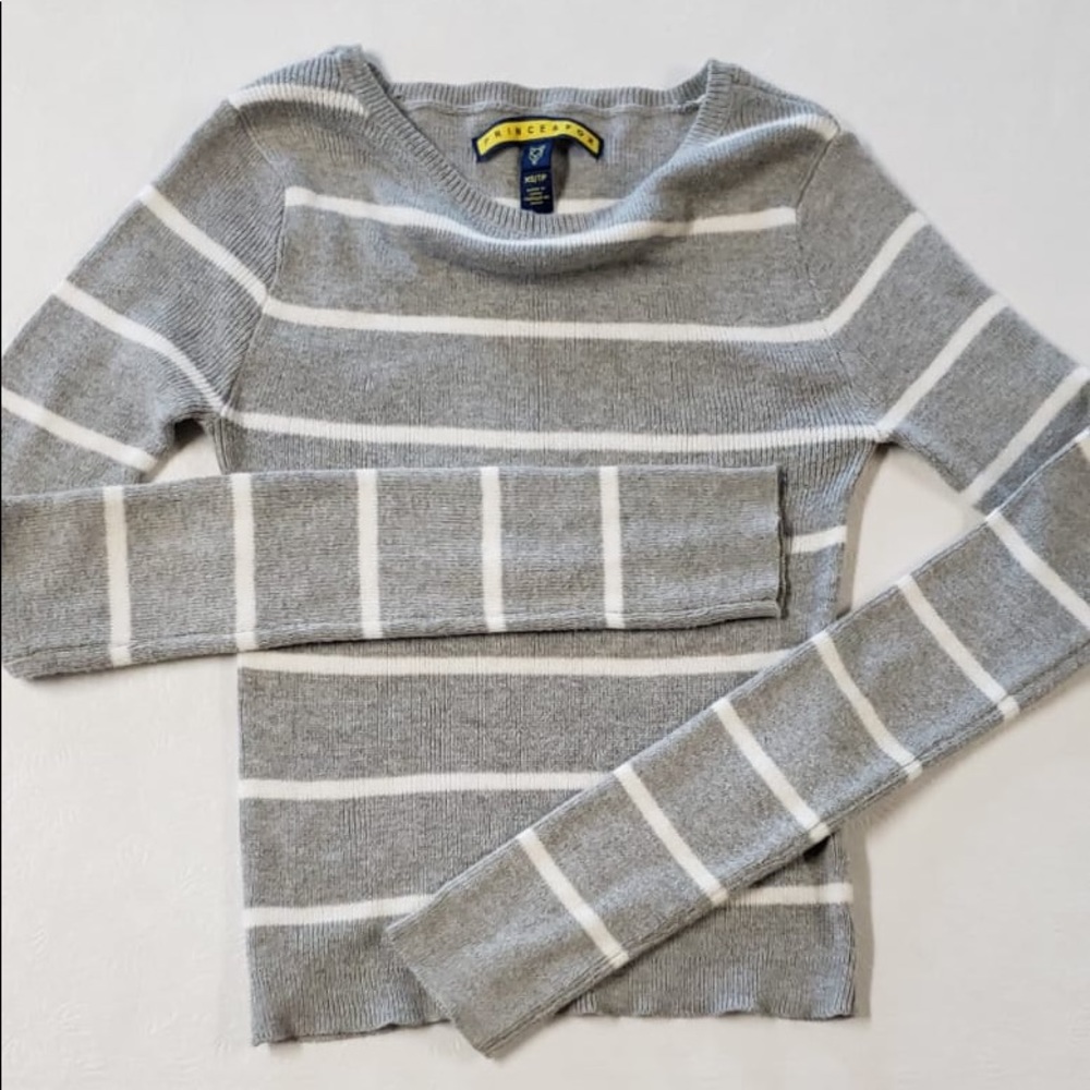 Women Prince & Fox sweater